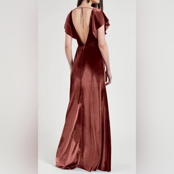 Velvet flutter sleeve gown - Picture 4 of 6